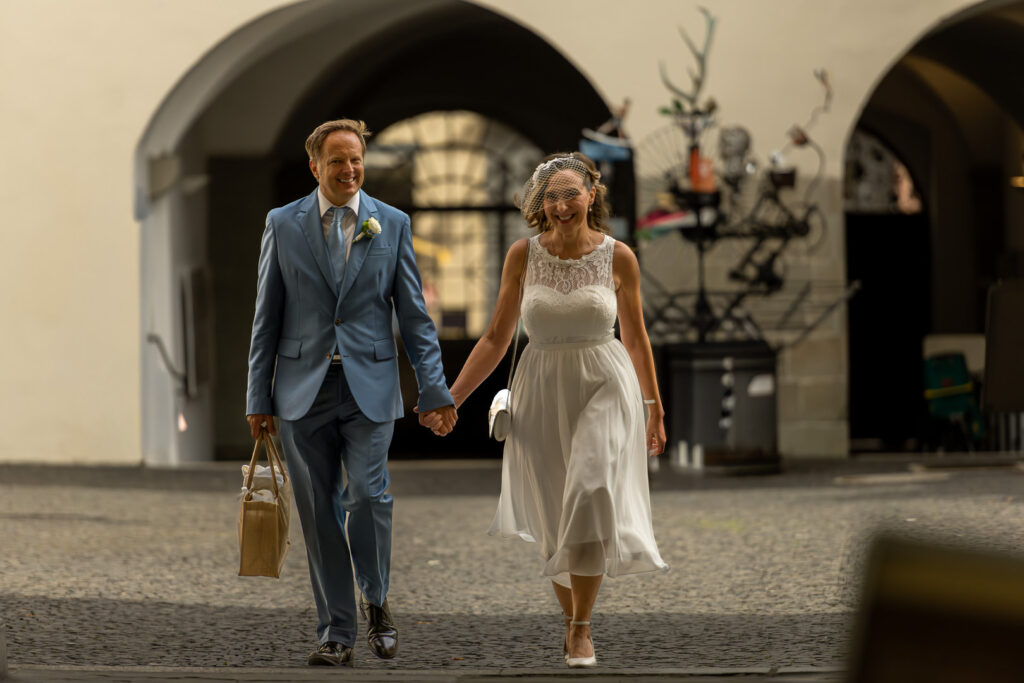 Standesamtliche Trauung von Katrin und Marc im September im wunderbaren Standesamt Konstanz - Hochzeitsfotograf Gregor Marstaller